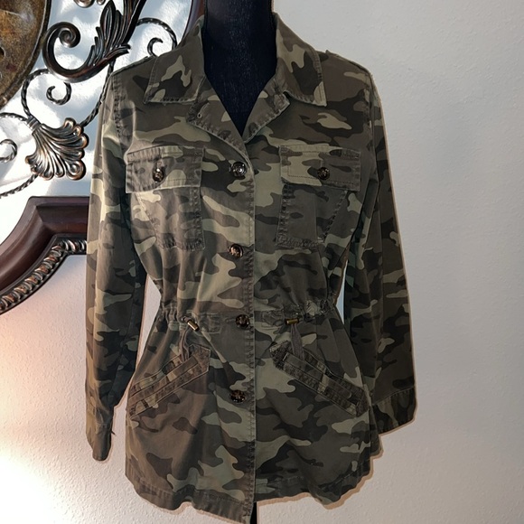 Banana Republic Women’s Green Camo Cotton Blend Utility Jacket Coat Size: Medium - Picture 1 of 15